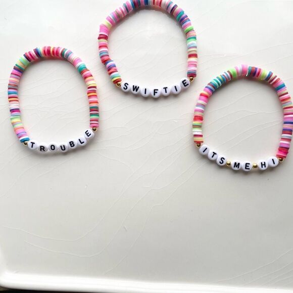(1) Taylor Swift Swiftie friendship bracelet - Picture 6 of 6